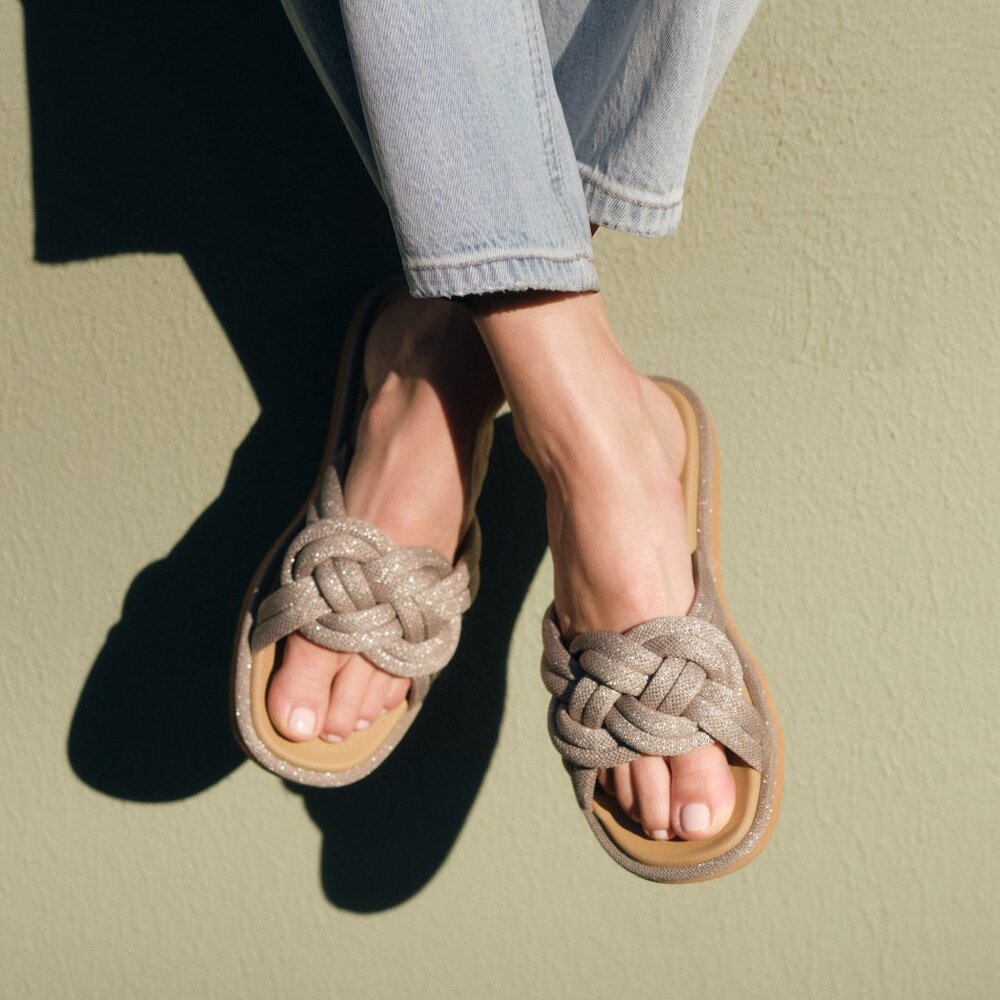 Rothy's The Summer Sandal - Silver Size 13 - Picture 3 of 3